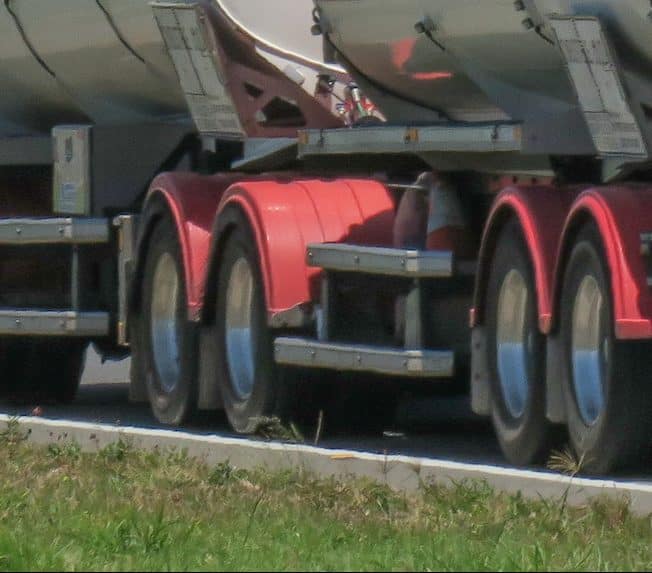 Understanding Side Underrun Protection - Prime Mover Magazine