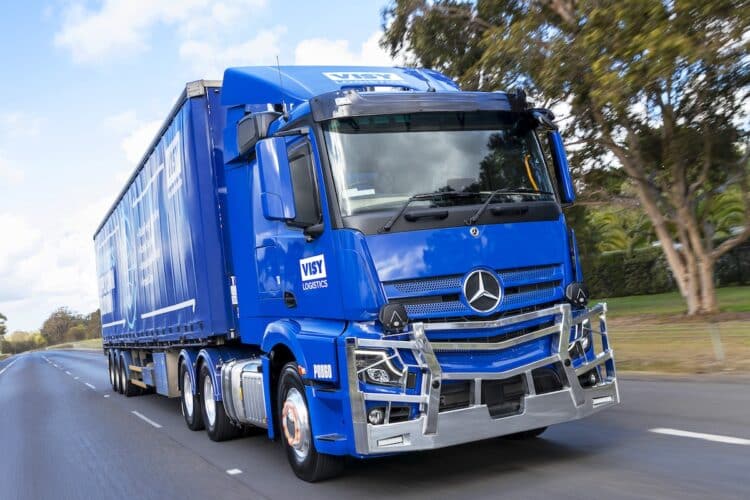 Mercedes-Benz Actros.
