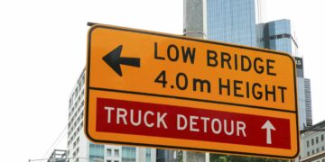 Truck drivers need to be aware of low-height bridges and tunnels according to the NHVR.
Image: Kim Britten/stock.adobe.com.
