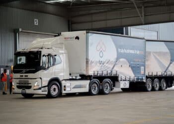 Tru Transport and Logistics collaborated with Freight Assist Australia to showcase a Volvo EV at the Swisse Wellness National Operations Centre. Image: Tru Australia Transport and Logistics.